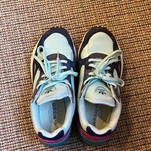 Adidas falcon clear mint multicolor.